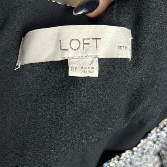 Loft Petite Floral Dress Like New Black Blue White Designs 8P - Picture 7 of 8